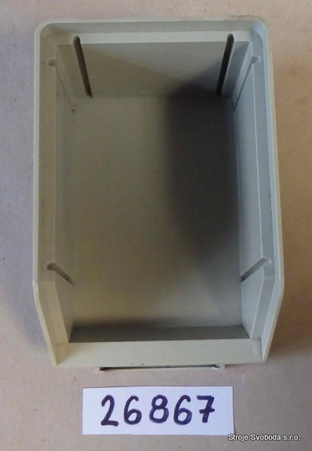 Plastová krabička 140x100x70 (26867 (2).jpg)
